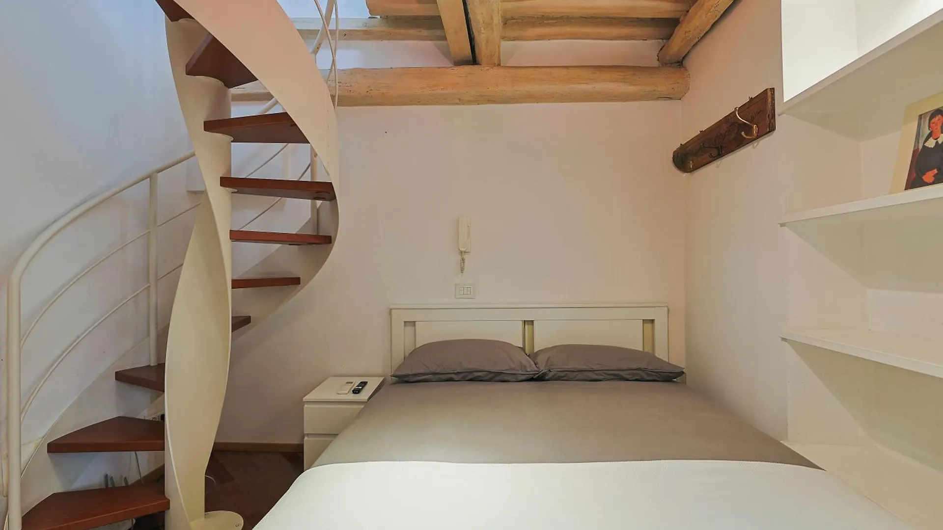 Majorelle Luxury Apartment Rome
