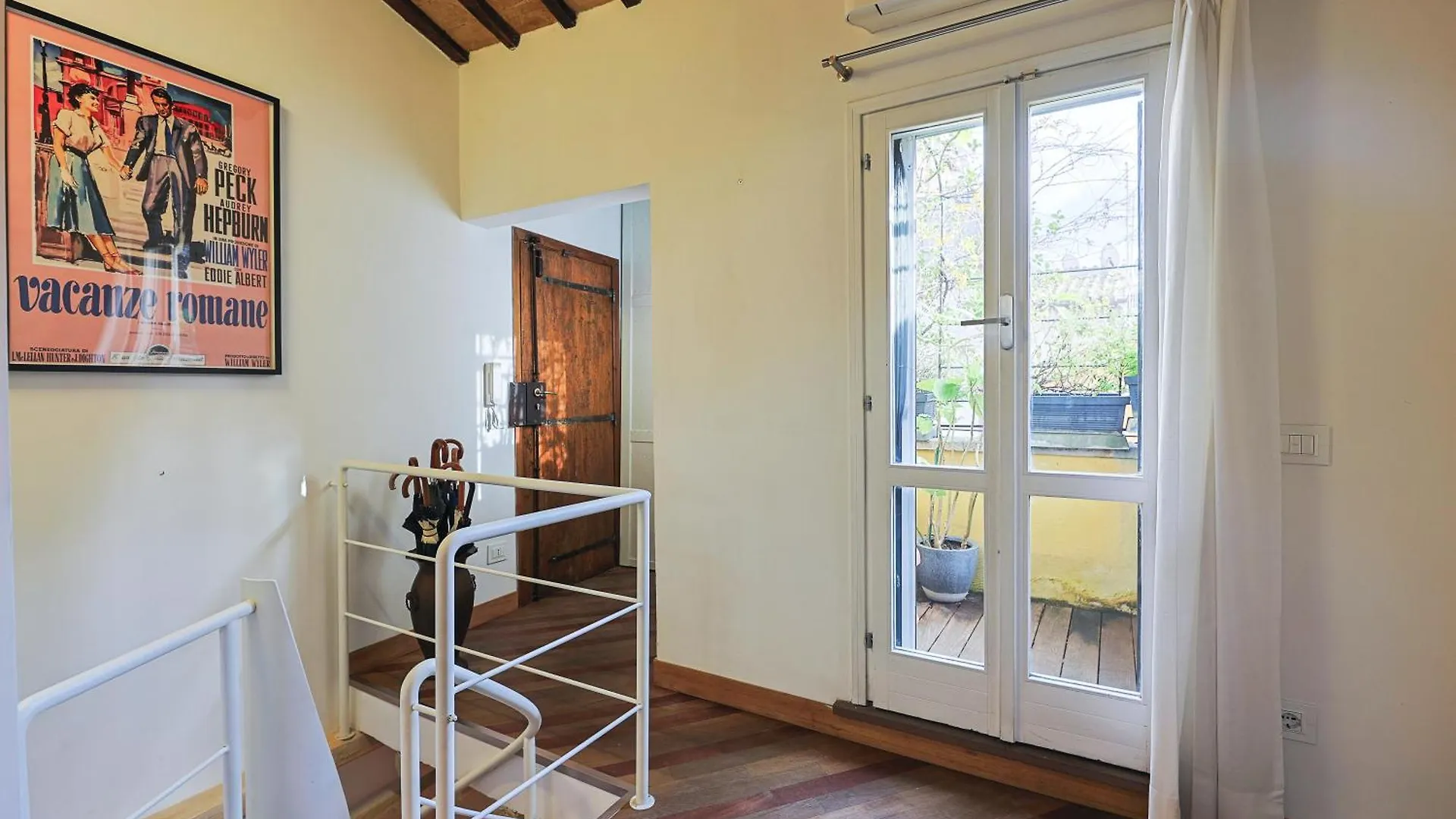 Majorelle Luxury Apartment Rome